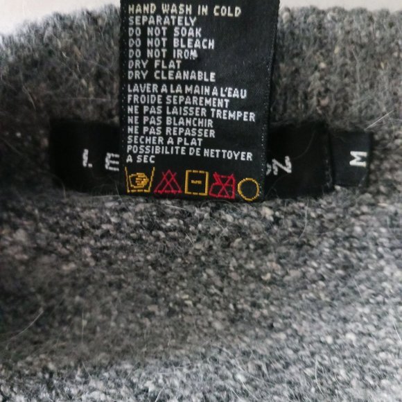 I. B. Diffusion gray skirt. Size medium,  in good condition. - Picture 4 of 4